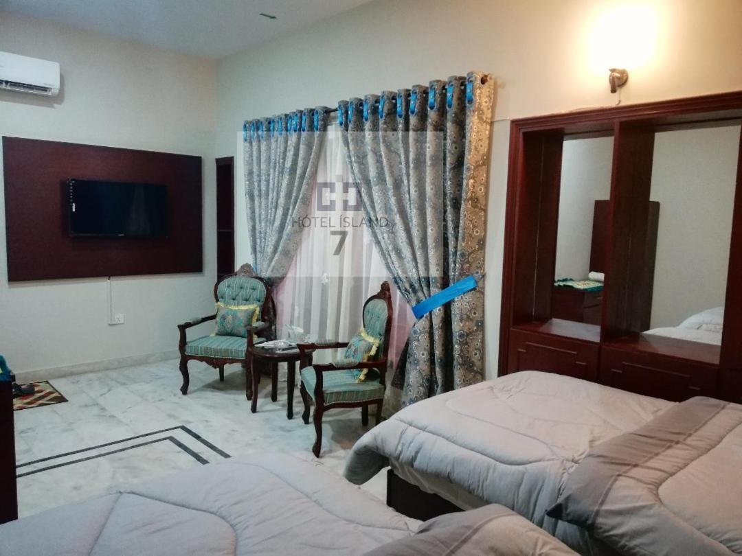Hotel 7Island การาจี ภายนอก รูปภาพ