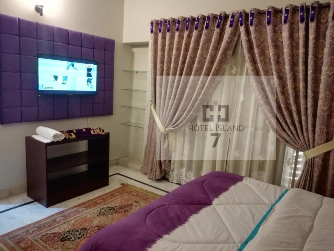 Hotel 7Island การาจี ภายนอก รูปภาพ